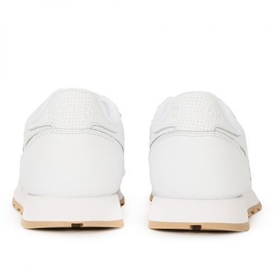BS9718