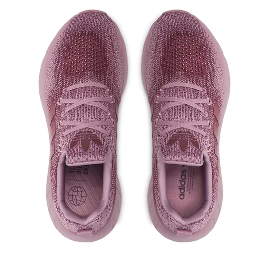 Купить Оригинальные женские кроссовки Adidas Swift Run 22