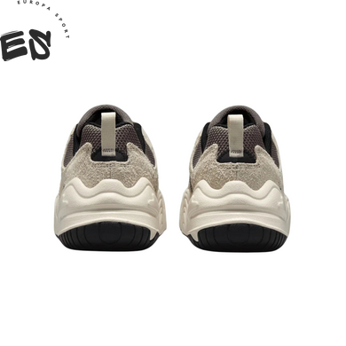 DR9761-007